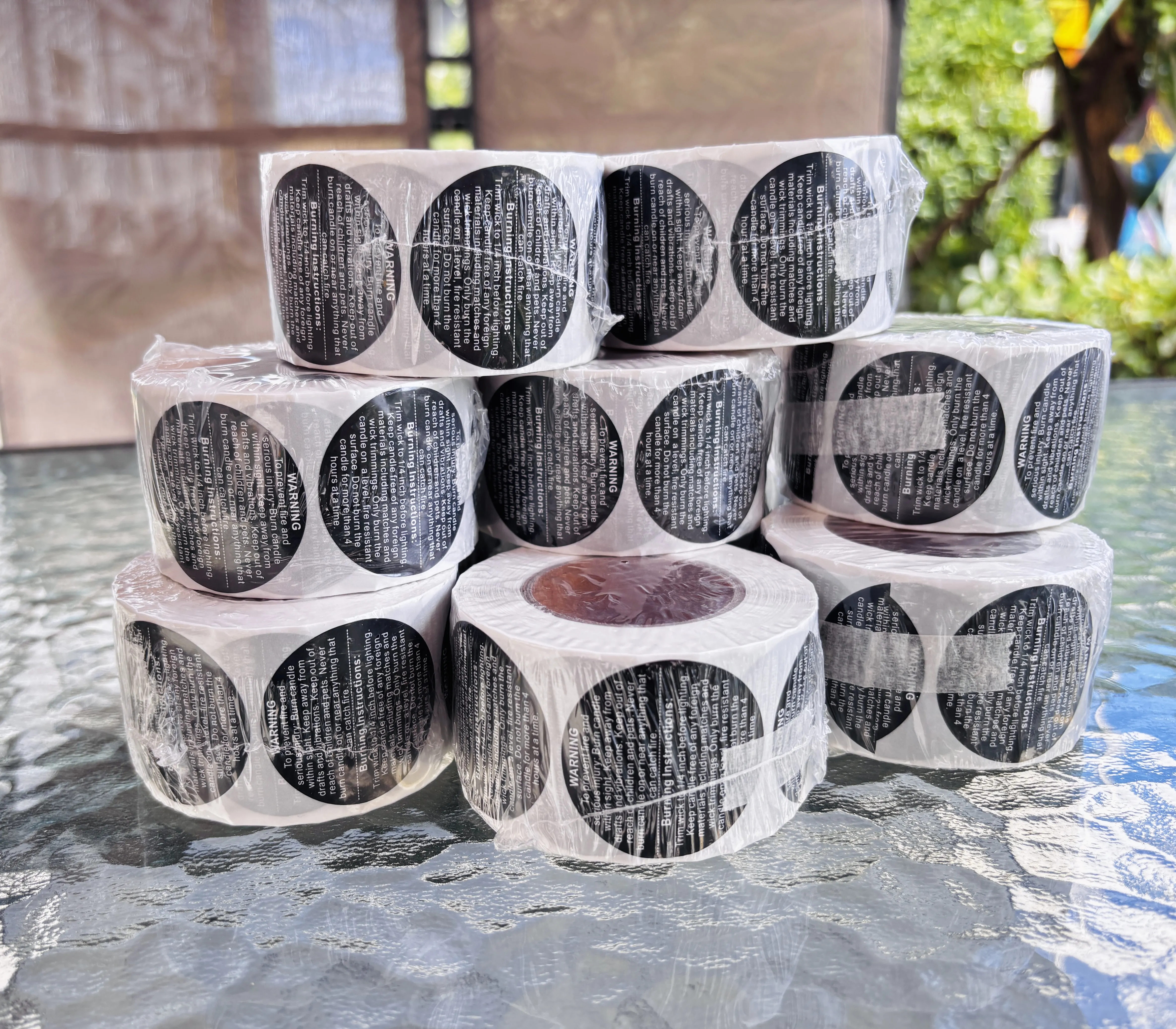 Jojo Pack telah berhasil memberikan label peringatan khusus untuk lilin wangi kepada pelanggan, memperkuat lini produk pertahanan keselamatan.
