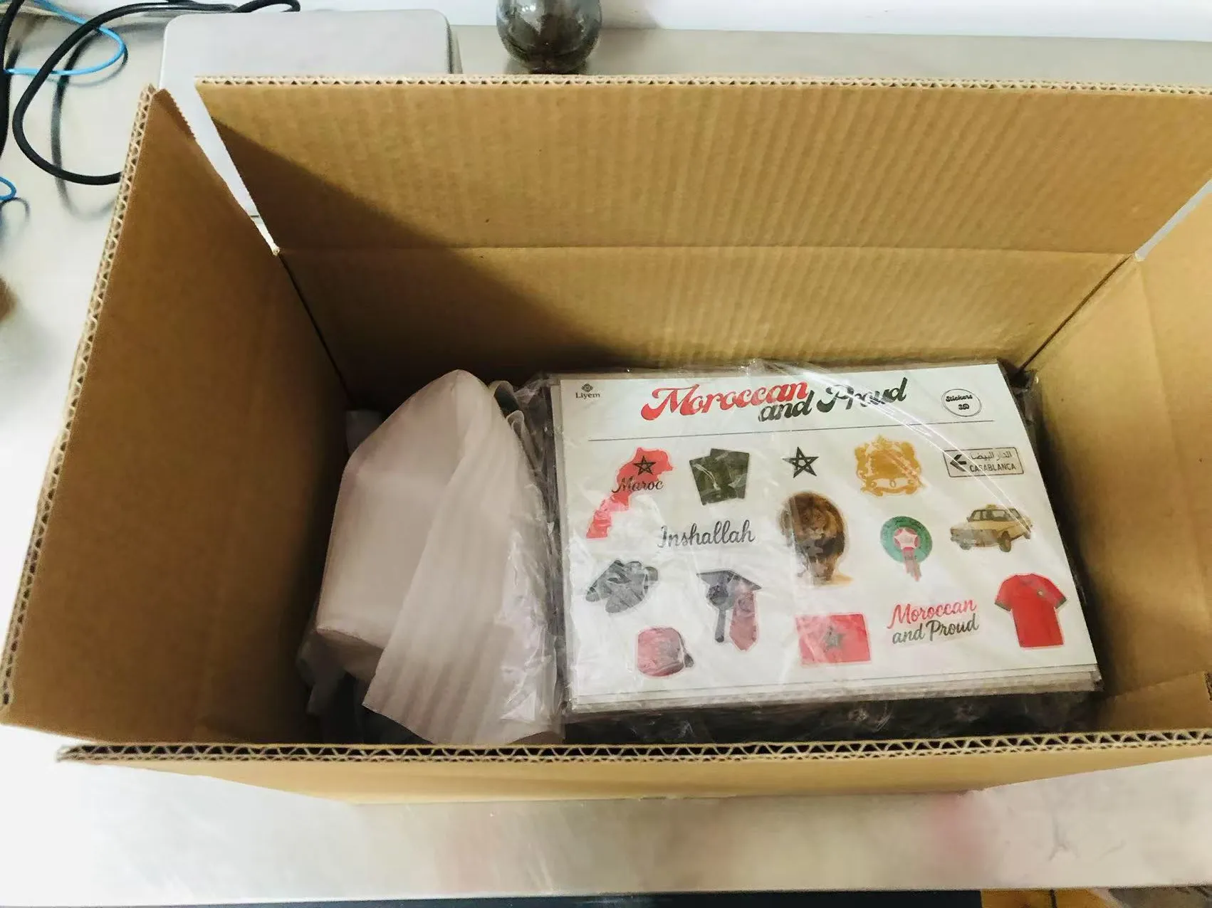 Pelanggan telah memesan kembali label resin epoksi JOJO Pack